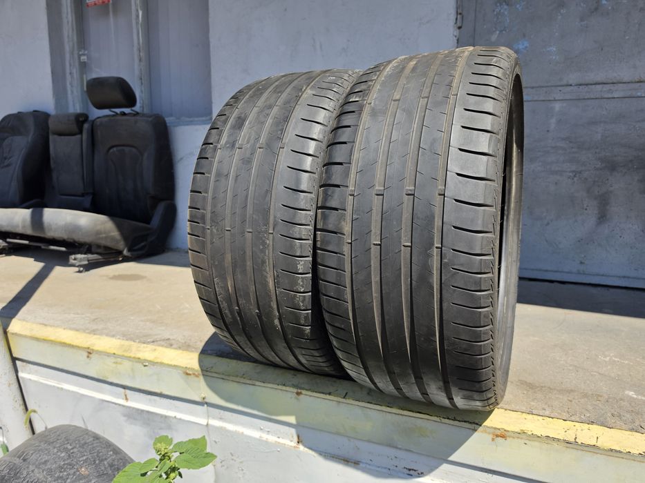 2 бр. летни гуми 255/35/21 Bridgestone DOT 0421 4 mm