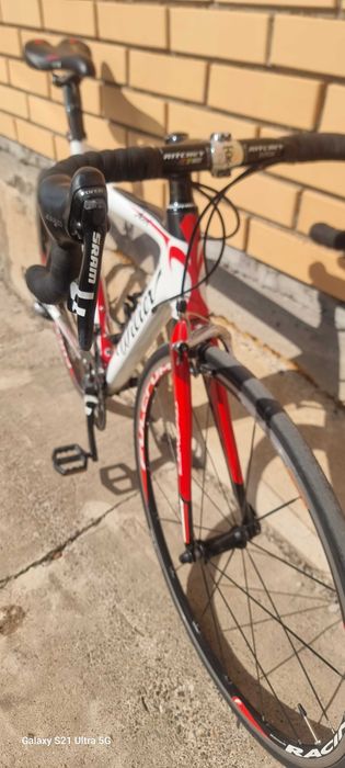 Продам шоссейный велосип Wilier