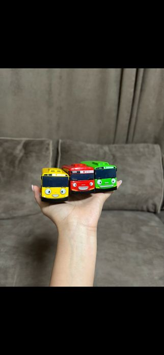 Игрушки, машинки, плюшевые игрушки