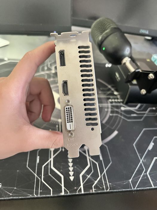 RX 550 4GB Excelenta