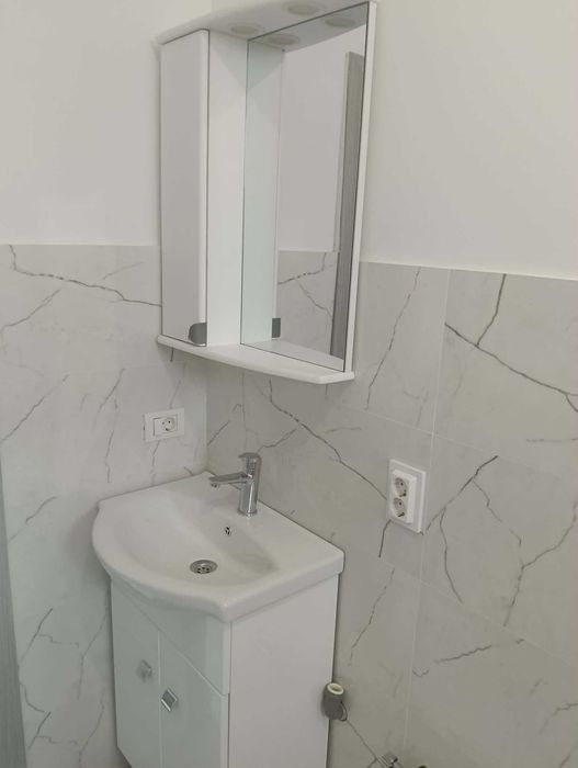 Pf.Vând apartament cu 2 camere decomandat