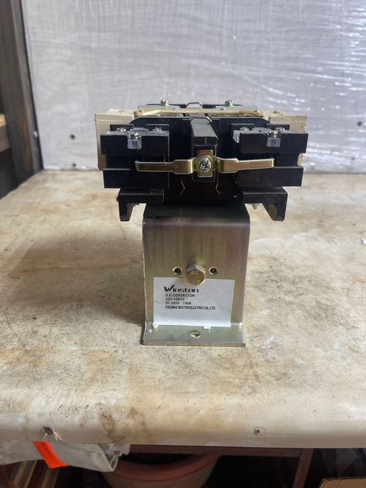 Контактор 100 А, 220 в