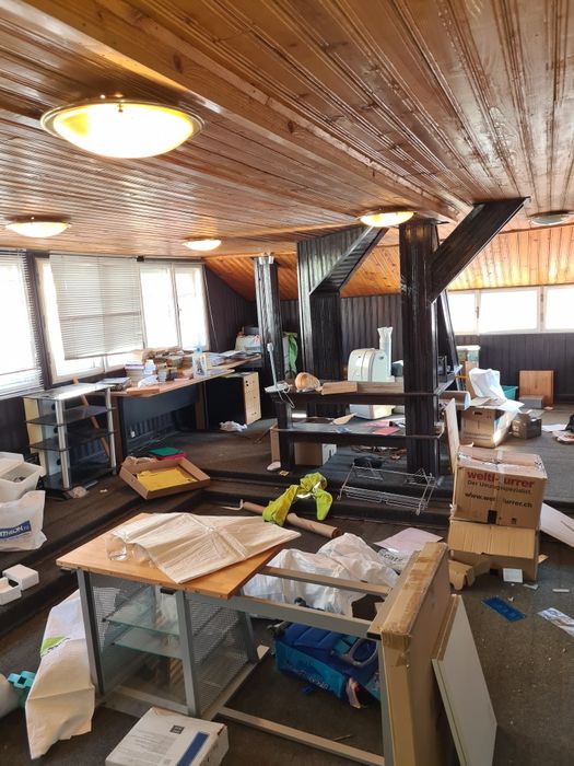 Transport moloz,debarasam apartamente, mobila veche