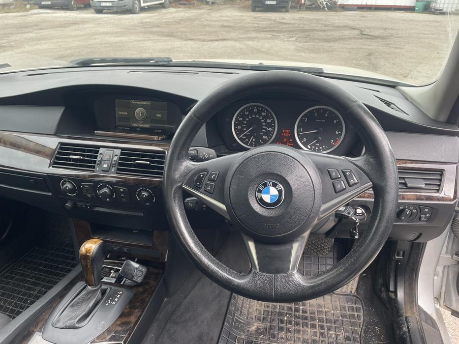Bmw  E60 523i 177kc na chasti