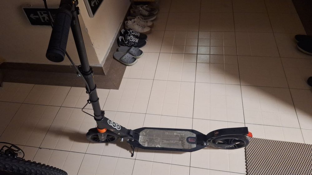 Продаю самокат Urban Scooter