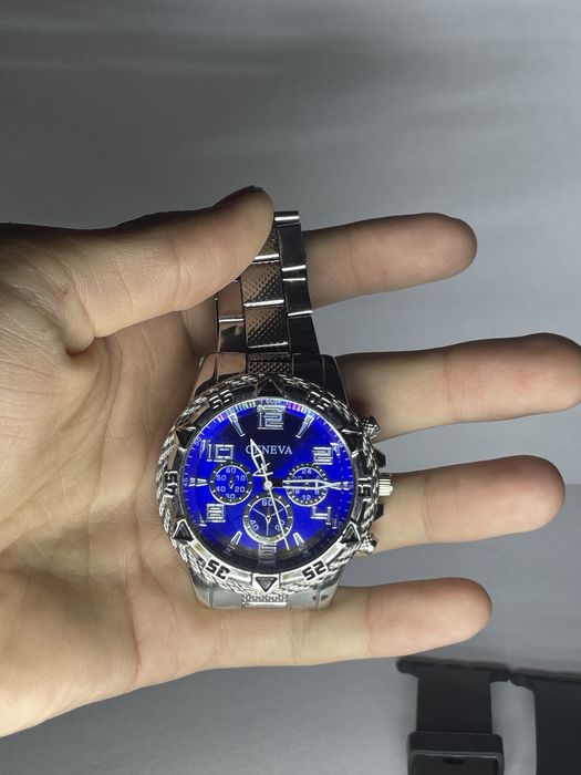 Часы продается качество огонь