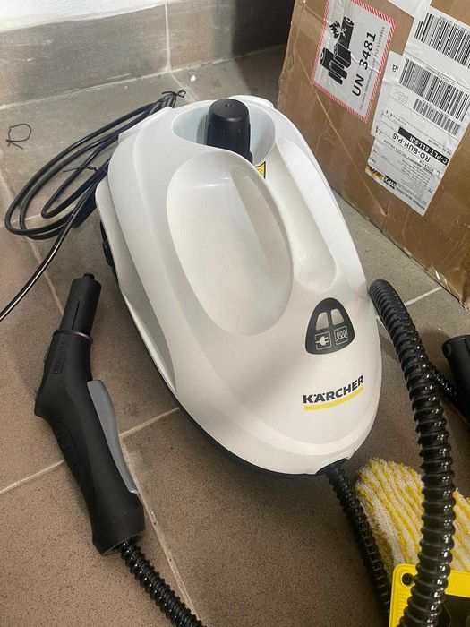 Aparat de curatat cu abur multifunctional Karcher SC 2 EasyFix, 1500 W, 3.2 bar, rezervor 1 l, accesorii curatare suprafete multiple