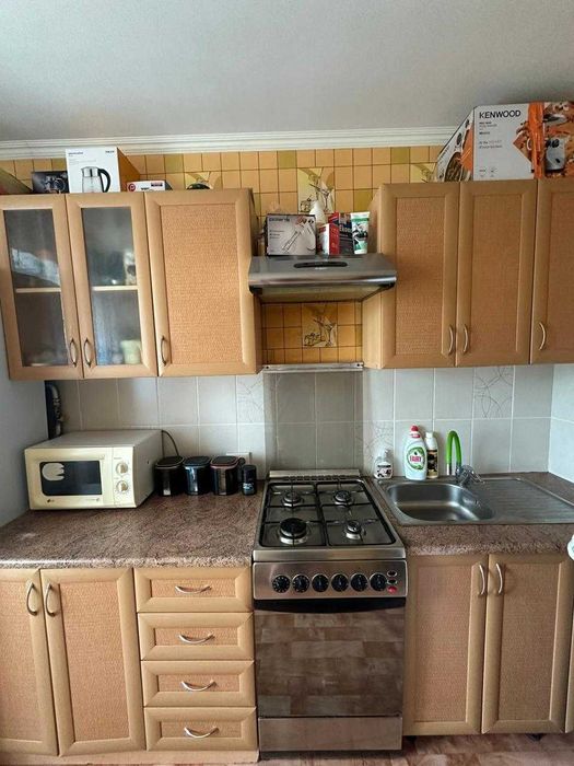 Продам 3-х комнатную квартиру, 20 мкрн