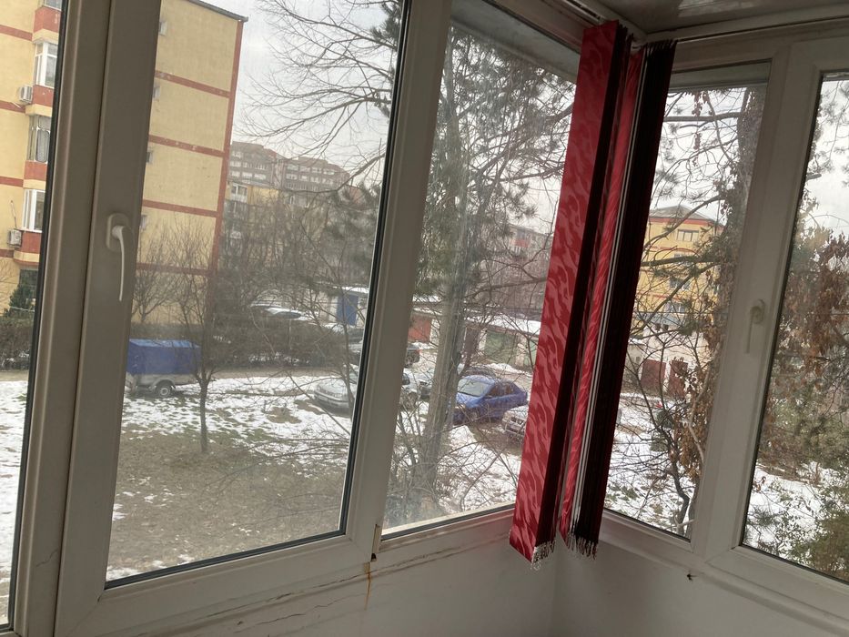 Proprietar Ap 2 Cam Etaj 1