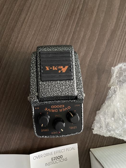 Педаль от электрогитары