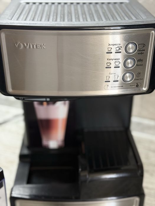 Продам кофемашину VITEK