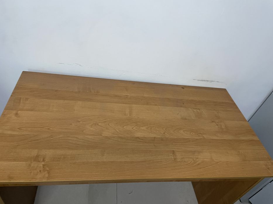 Офисные столы