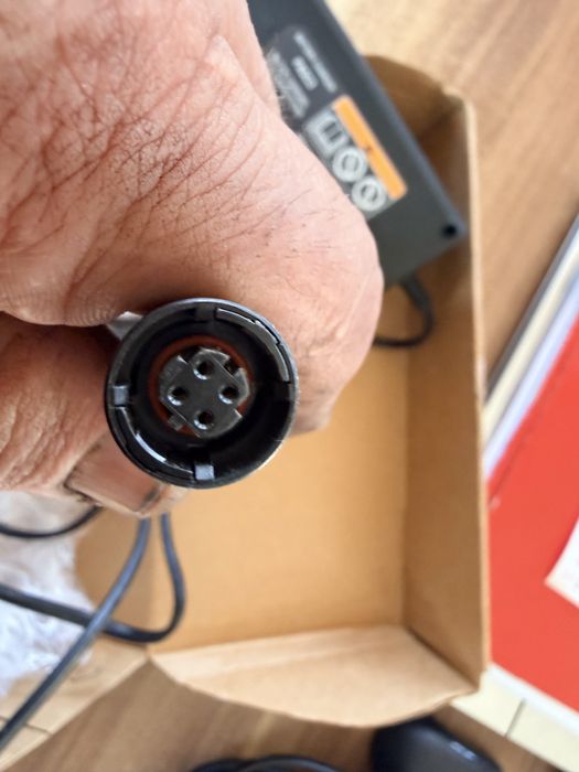 Зарядно за yamaha