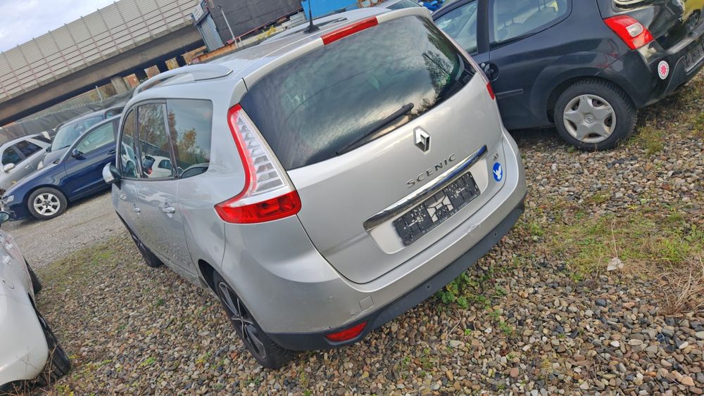 Granad scenic 3  7locuri