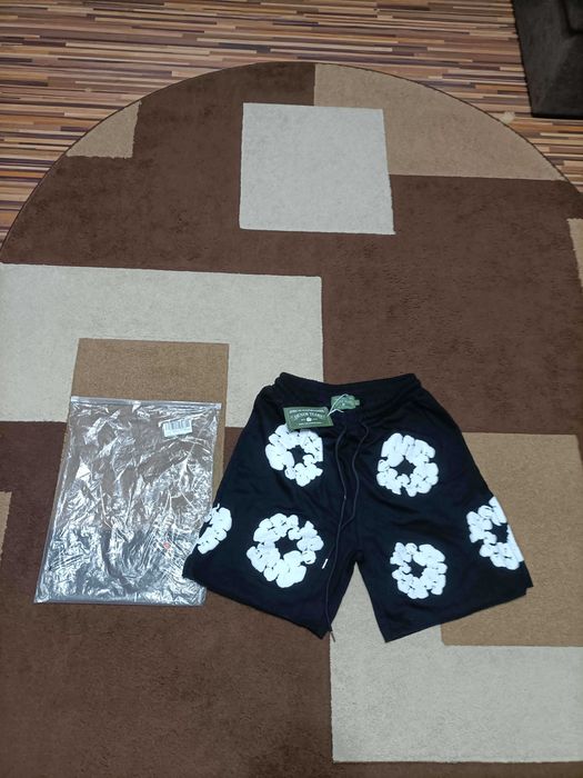 Pantaloni Scurți Denim Tears "Cotton Wreath" – Black/White
