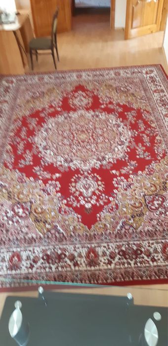 Продам ковры хорошие