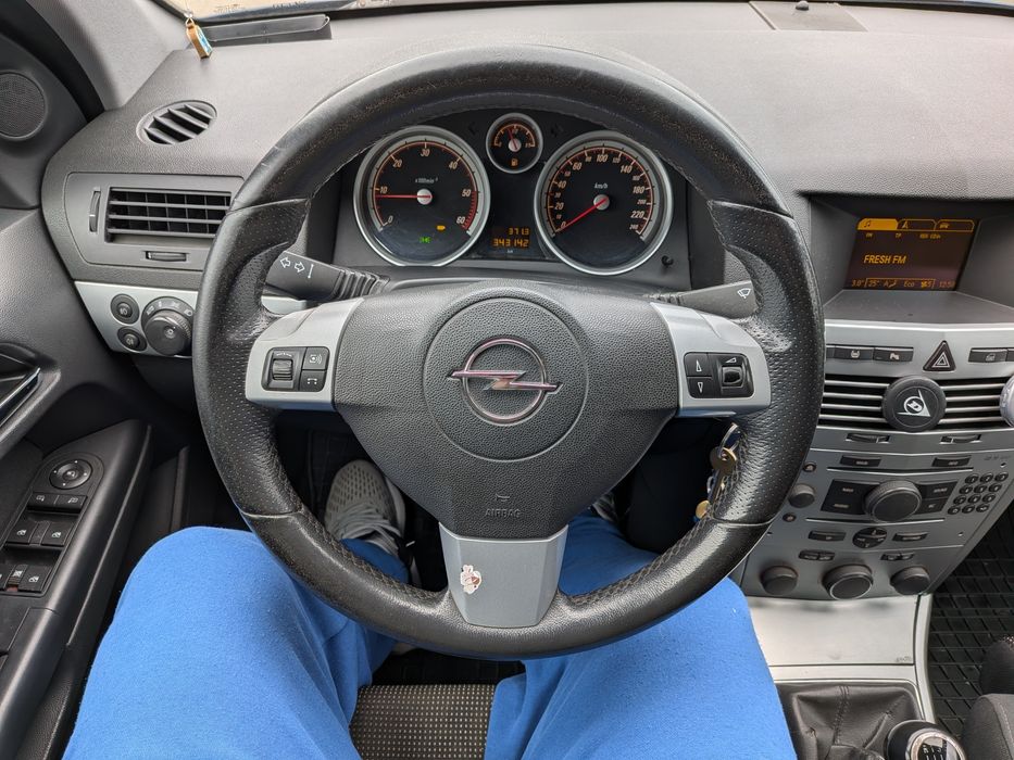 Opel Astra h 1.9 cdti