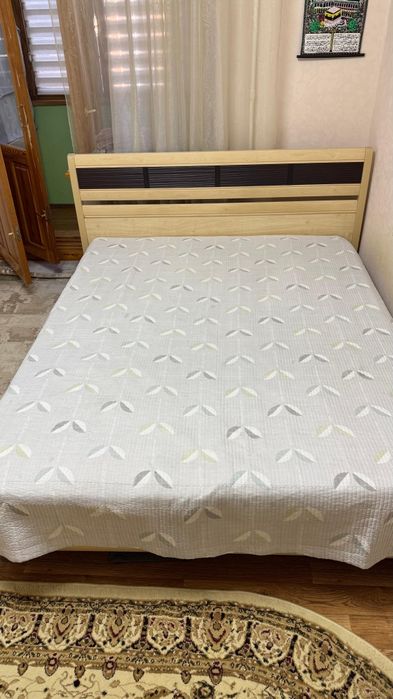 Срочно продам спальную гарнитуру!