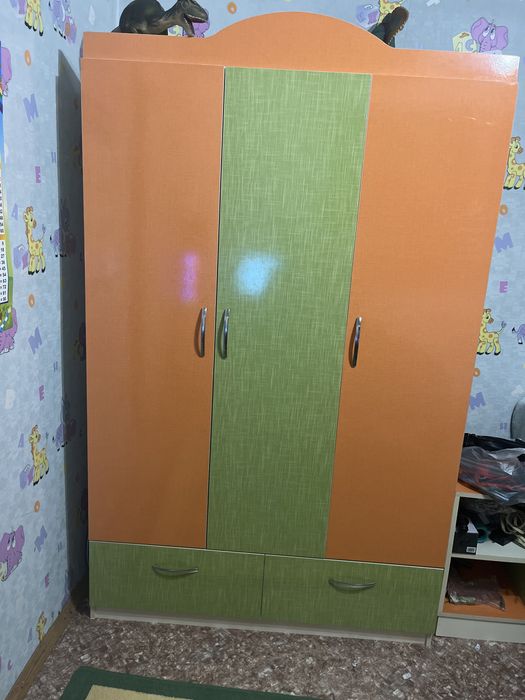 Продам детскую мебель