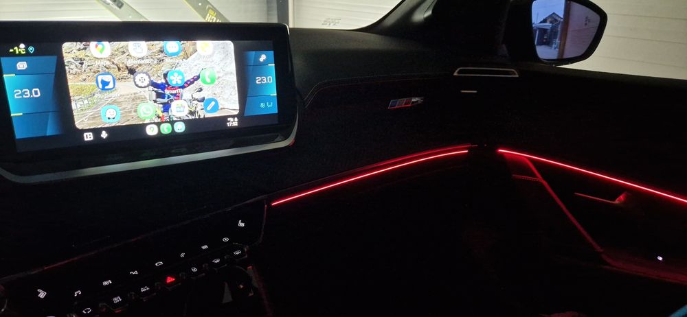 Peugeot e208 GT full