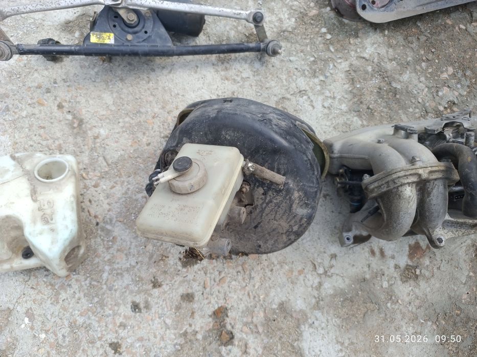 Продам запчасти на БМВ 316i