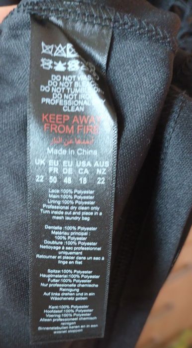 Rochie neagra eleganta superba