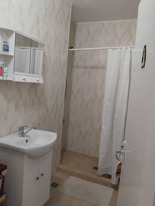 Продава се апартамент в гр. ИХТИМАН