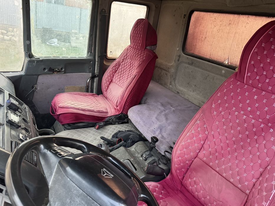 Продам Хову 2009