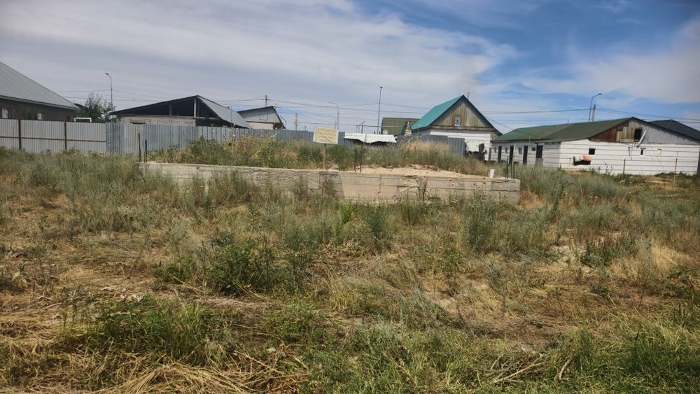 Продам участок 6 соток с фундаментом