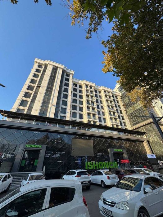 3х комнатная квартира на 7 этаже 175кв/м, в Самарканде