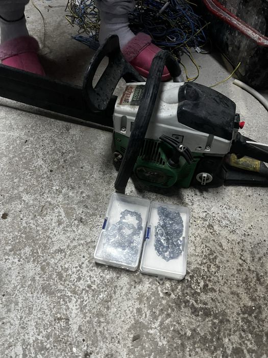 drujbă cu doua lanturi