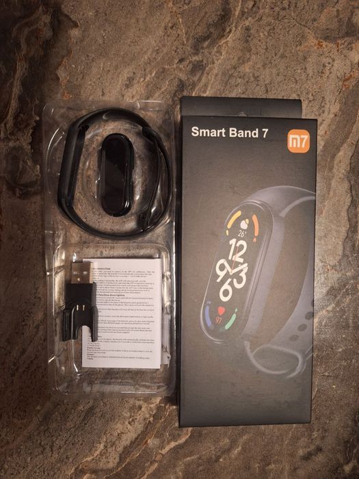 MI Band 7 broslet yangi