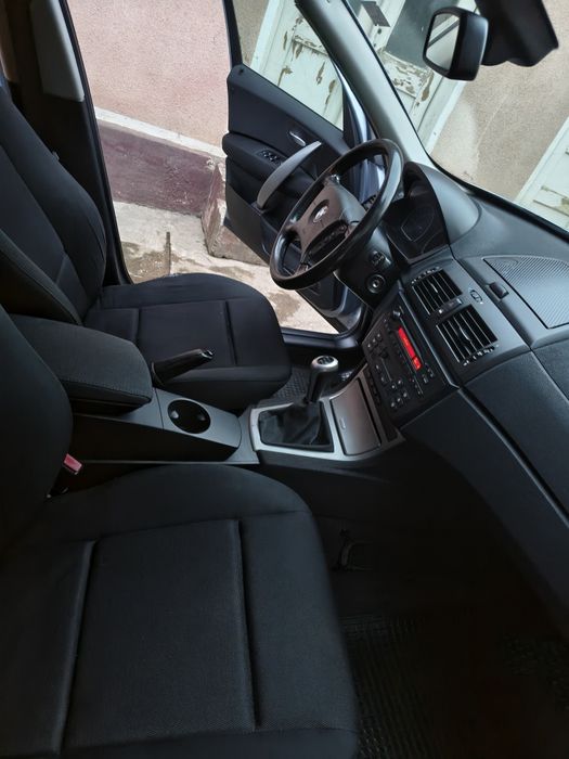BMW x 3  2006 gri