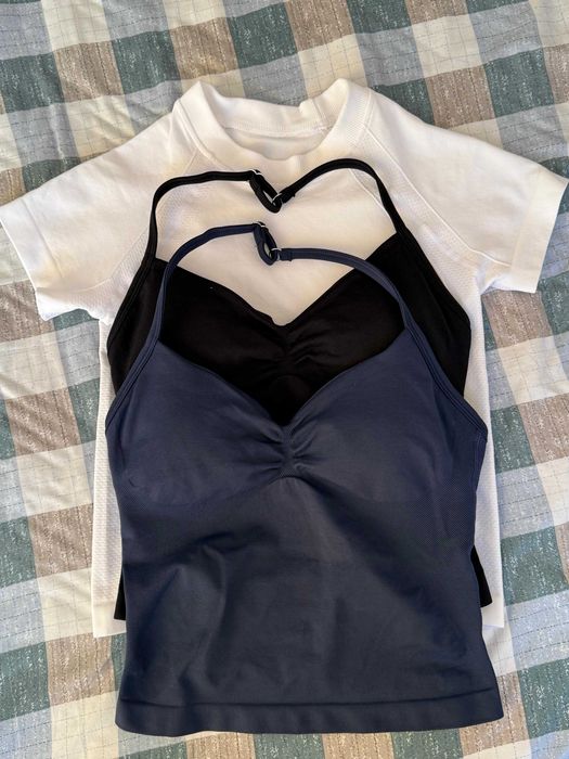 Женская спортивная одежда