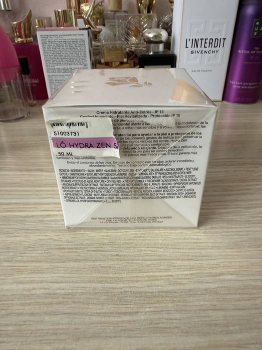 Crema hidratanta sigilata Lancome Hydra Zen anti-stress spf 15