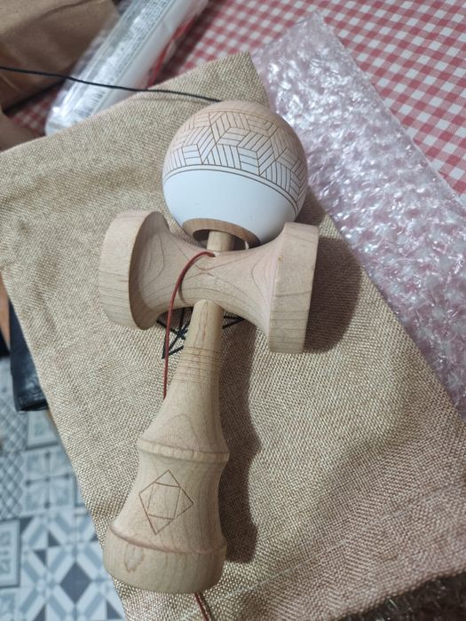 Kendama (lotus X israel)