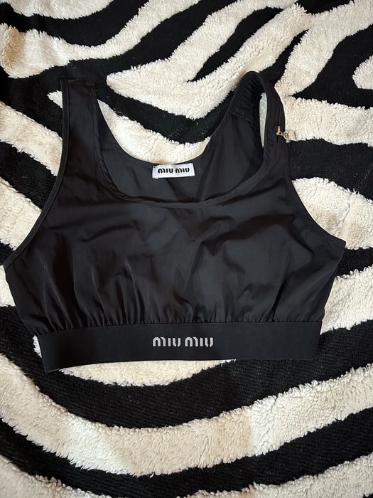 Compleu miu miu de fâș