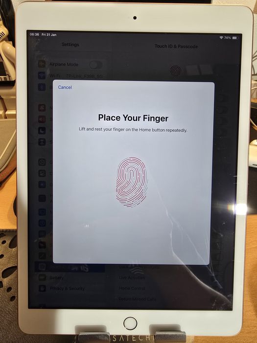 Ipad 8 Rose Gold 32Gb WiFi Logi Folio