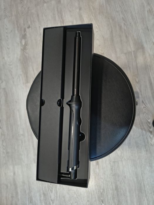 Ondulator profesional GHD Thin NOU