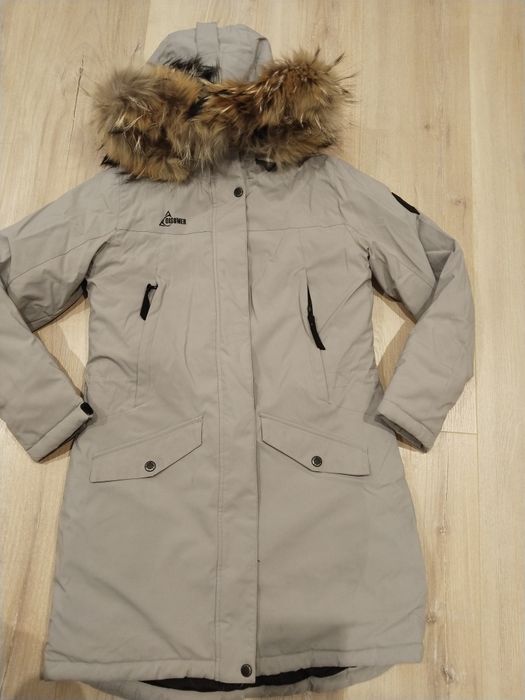 Зимняя куртка на девочку