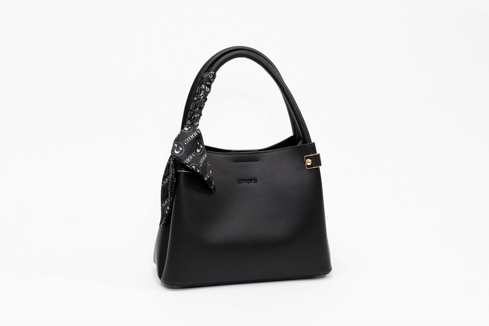 Ежедневна дамска чанта AMORE Fiorella - Black