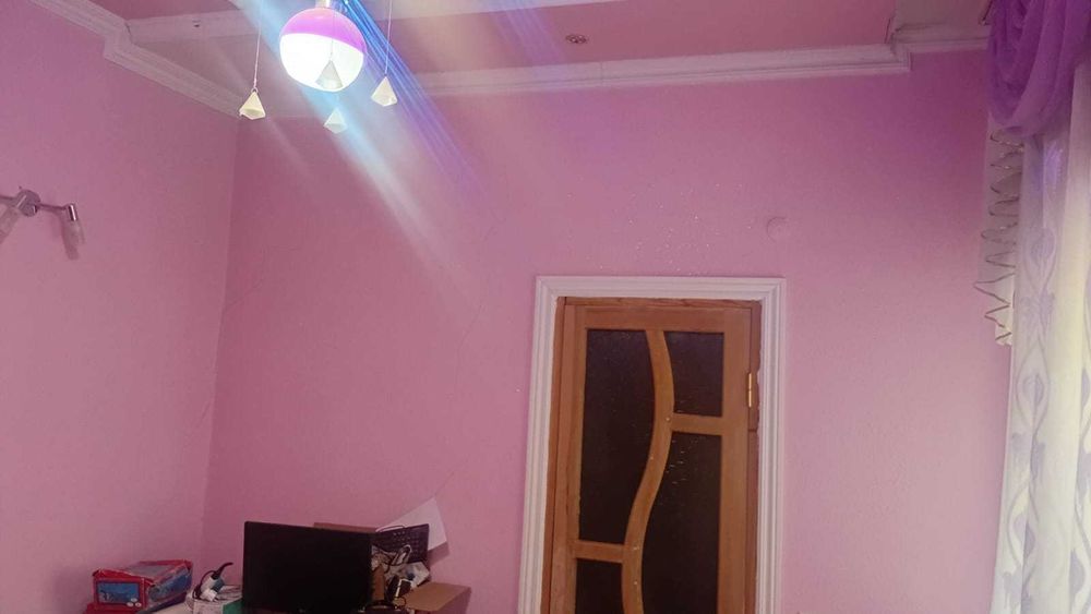 Buxoro shahri,Pozvushni 6 xona hovli sotiladi 7 sotix, 85 000$