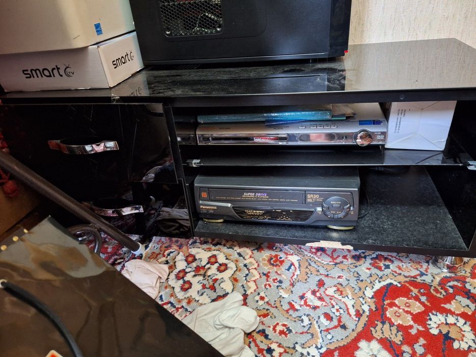 Подставка для телевизора