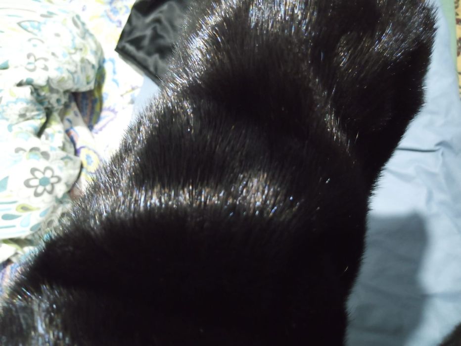 Продам норковую шубу