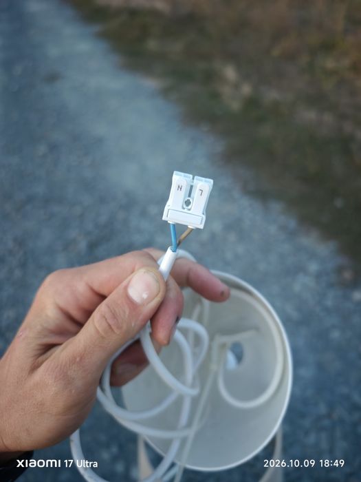 3 lustre plastic cu 1 bec