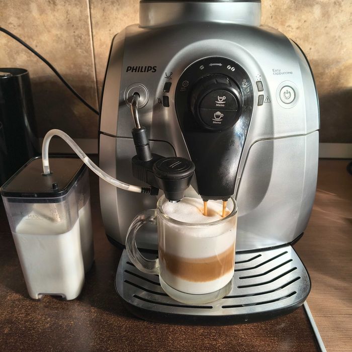 Espressor super automat Philips HD8652