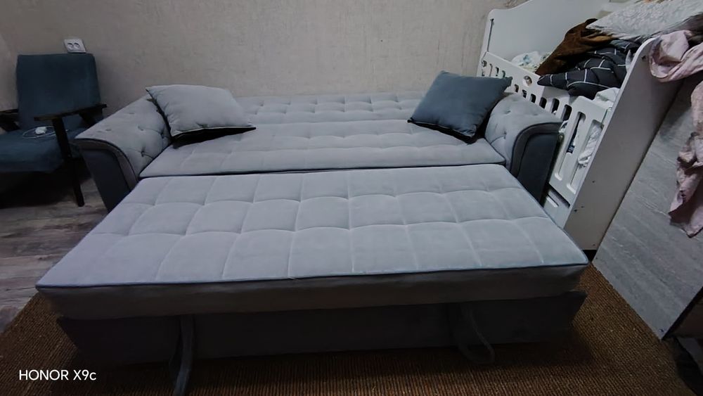 Продам раскладной диван