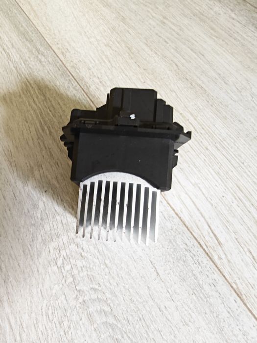 Modul Climatizare Nissan Originală – 27761-JE22A – NOU