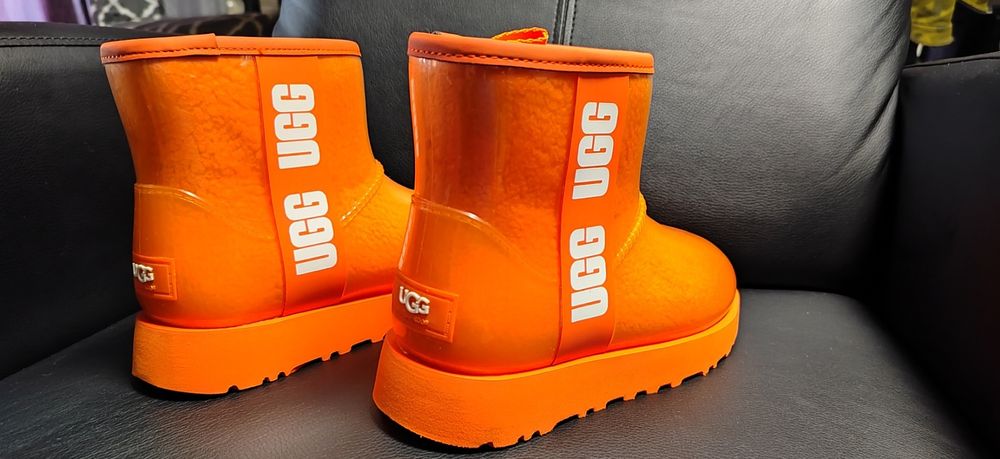 UGG Classic Clear Mini 2 зимни боти, номер 36