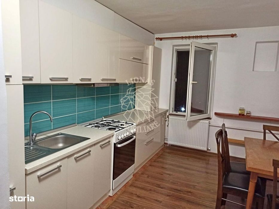 Apartament decomandat 3 camere 68 mp+balcon-parcare-Imparat Traian — fotografia 3
